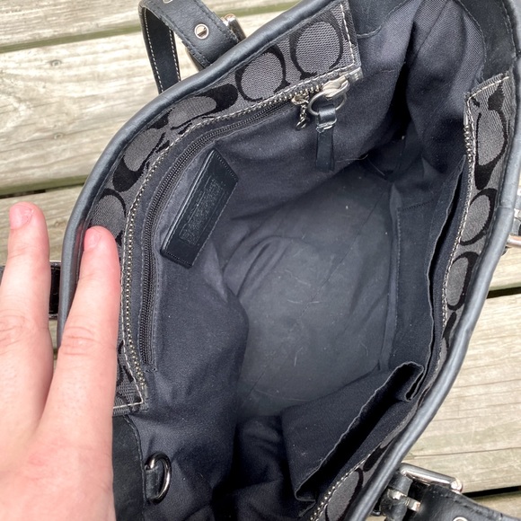 Coach Purse - Picture 6 of 7